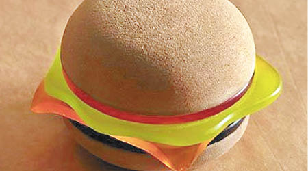 電燈外形酷似漢堡包。（互聯網圖片）