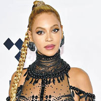 歌星Beyonce因傳遞正面的女權訊息獲選。