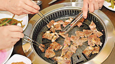 內地民眾喜愛食韓式烤肉。（資料圖片）