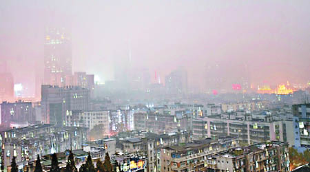 武漢實施人工降雨減低空氣污染。