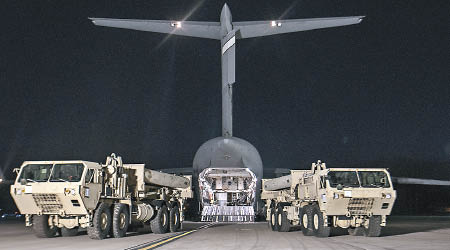 薩德部件陸續運抵南韓。（駐韓美軍圖片）