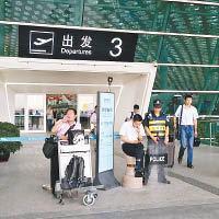 於深圳機場上車的乘客多為遠程客。（資料圖片）