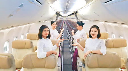 馬印航空聘有不少空姐。（Malindo Air圖片）