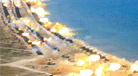 北韓於建軍節舉行歷來最大規模的炮兵演習。（北韓《勞動新聞》圖片）