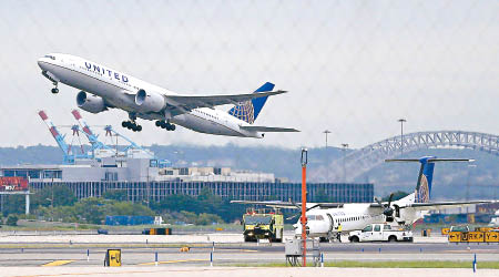 聯合航空機艙有蠍子出沒，需延誤起飛。圖為聯合航空一客機。