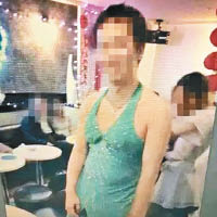 網傳男疑兇的照片，可見他穿上女裝。