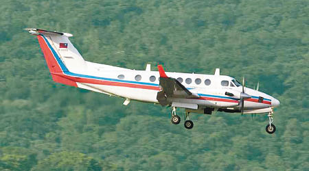 台民航局飛測機每年執行多次任務，檢測導航設施是否合標準。（互聯網圖片）