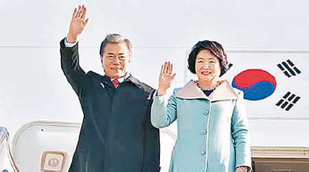 文在寅伉儷抵達北京，展開訪華行程。