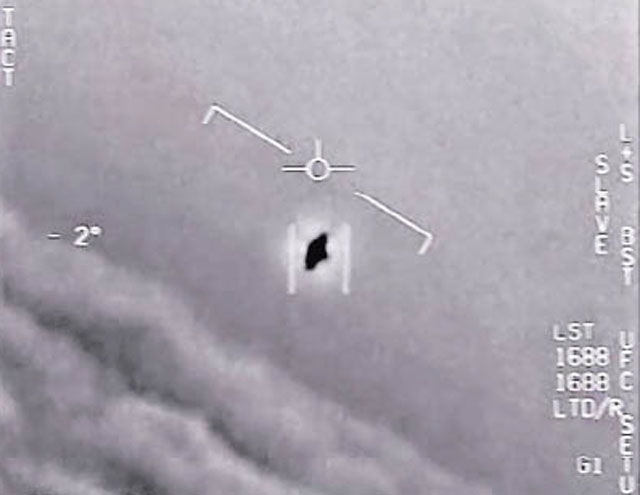 離奇片段首披露 美國防部認秘研UFO