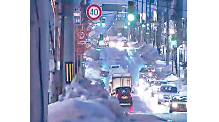 北海道受風雪影響。（電視畫面）