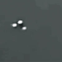 有指神秘燈光來自美國空軍負責監視外星人的TR-3B。（互聯網圖片）