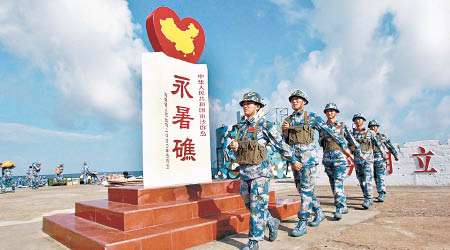 日本與越南同意加強軍事合作，抗衡南海島礁軍事化。
