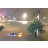 廣東多地有暴雨，出現嚴重水淹。（互聯網圖片）