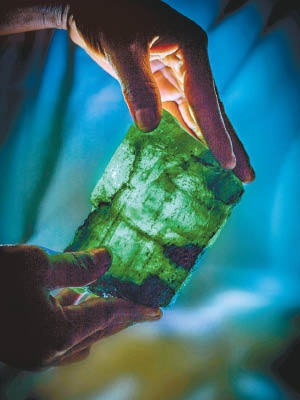 巨型祖母綠寶石的售價難料。