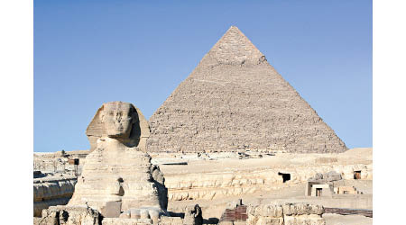 研究指，坡道系統能追溯至胡夫建成大金字塔（圖）的時期。