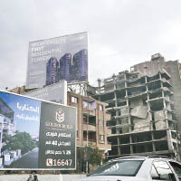 開羅滿布新首都廣告牌，吸引市民搬離舊址。