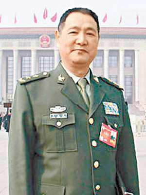 王洪光暗示解放軍攻台「一百小時內沒有問題」。