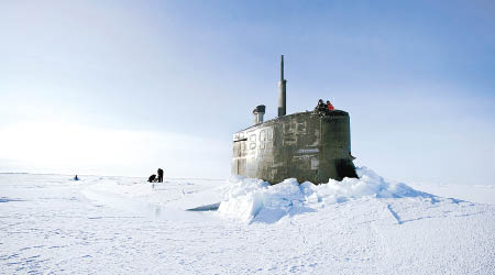 美軍核潛艇定期在北極演習。