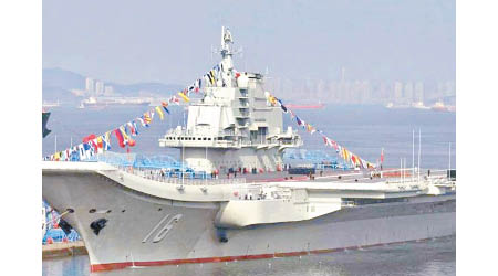遼寧號航母完成改裝後再度出海。（互聯網圖片）