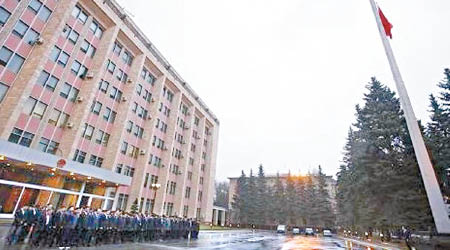 傳俄媒報道惹中方不滿。圖為中國駐俄大使館。（互聯網圖片）