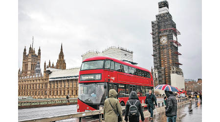 倫敦巴士一度改變行車路線。