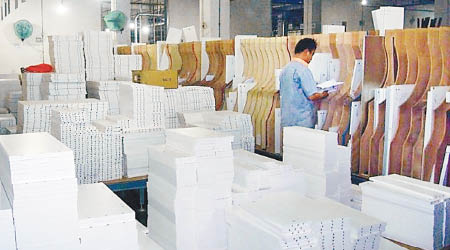 中國進口的木製櫥櫃被指損害美國製造商利益。（互聯網圖片）