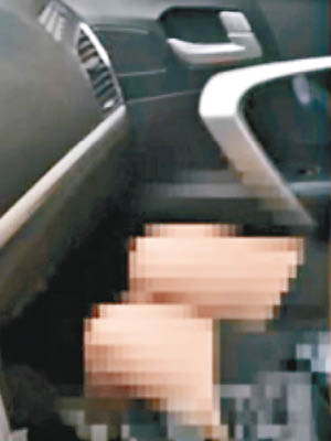 有網約車司機偷拍女乘客的大腿。（互聯網圖片）