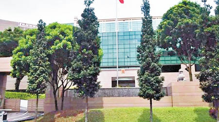 中國駐新加坡大使館批評報告「無中生有」。（互聯網圖片）