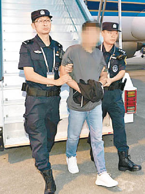 阮姓紅通逃犯由南韓被引渡回國。（中新社圖片）