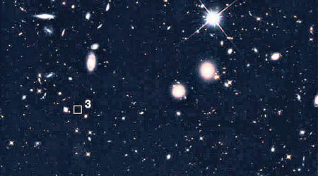 研究團隊新發現數十個暗星系。（互聯網圖片）