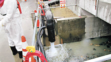 日本處理福島核污水的手法備受鄰國關注。（美聯社圖片）