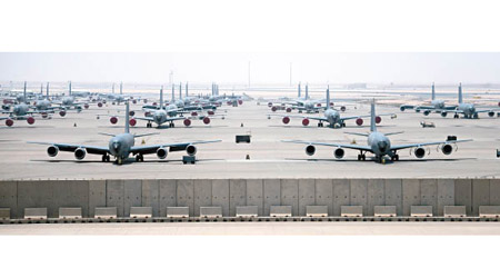 卡塔爾烏代德空軍基地是美軍在中東的主要作戰基地，該處部署大批軍機。