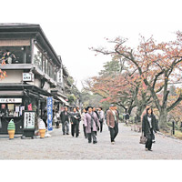 餐廳巴士會遊覽石川縣內各景點。