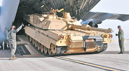 兩岸關係緊張，台灣向美國購買M1A2T主戰坦克。