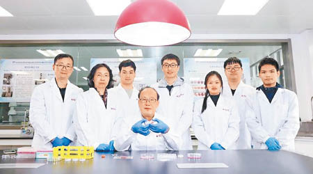 周光宏及其團隊成功研發幹細胞人造肉。（互聯網圖片）