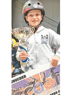 格拉特利年紀輕輕已是世界冠軍。