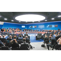 成員國領袖雲集開會。（美聯社圖片）