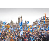 蘇格蘭民眾早前上街要求再次舉行獨立公投。