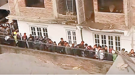 尼泊爾警方拘捕大批中國公民。
