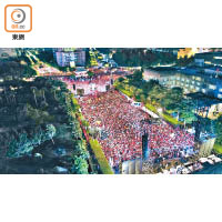 大批韓國瑜支持者逼爆凱道。（宋江誠攝）