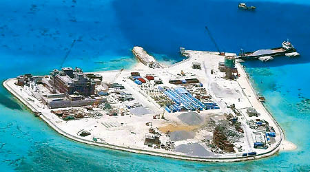 赤瓜礁被指仍在擴建。