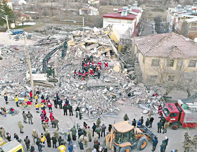 6.8級土耳其地震 22死逾千傷