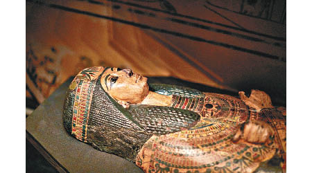 內西亞蒙的棺木被博物館保存。