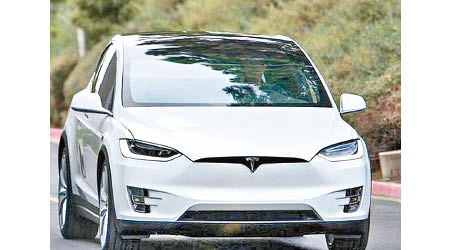 特斯拉召回的Model X電動車。
