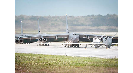 B52H結束在關島的部署行動。