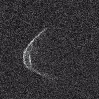 影像顯示1998 OR2小行星似戴了口罩。