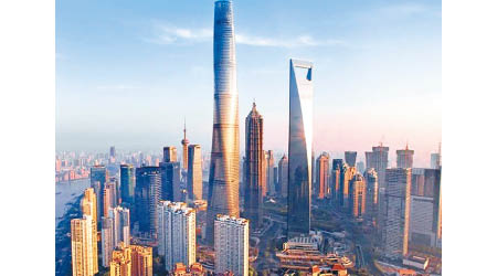 上海中心大廈（圖中）是中國的第一高樓。