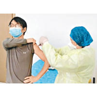 新冠肺炎肆虐全球，各國積極研發疫苗及展開試驗。