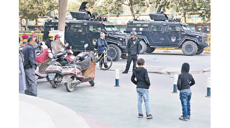 法案要求華府制裁壓迫維吾爾人的中國官員。