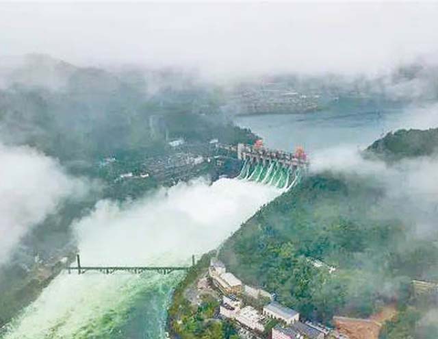 暴雨逾月 長江洪澇華東重災